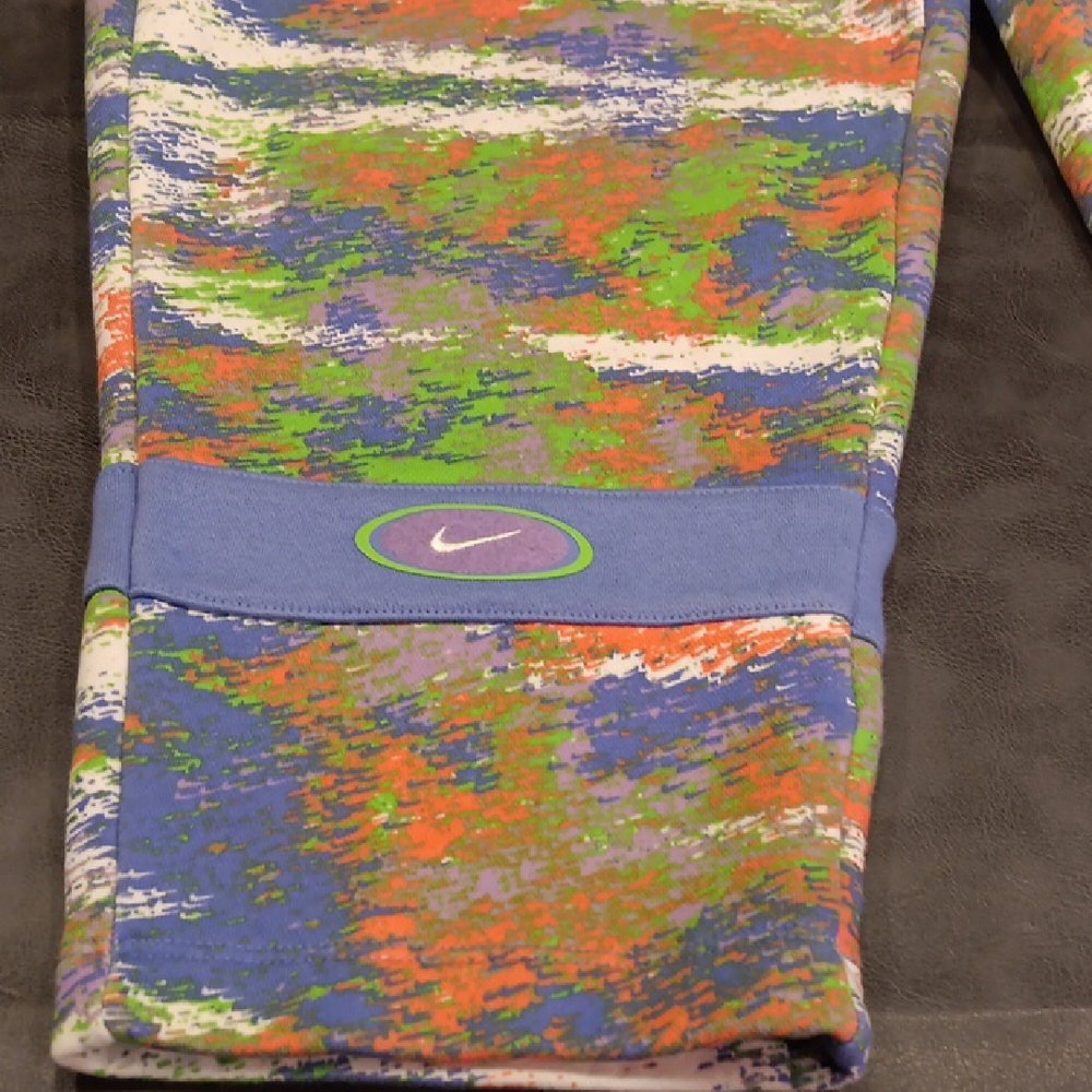 Nike Women's Vibrant Essential Fleece Curve Standard Fit Polar Sweatpants 1x - Picture 7 of 14